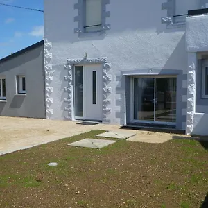 Appartement Le De La Forge, Trélévern
