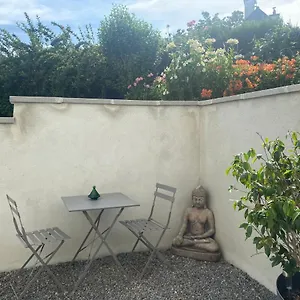 Appartement Beldi, Bel Dans Un Environnement Calme, Montgermont